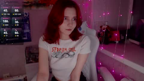 Lu online show from 09-11-25, 06:41