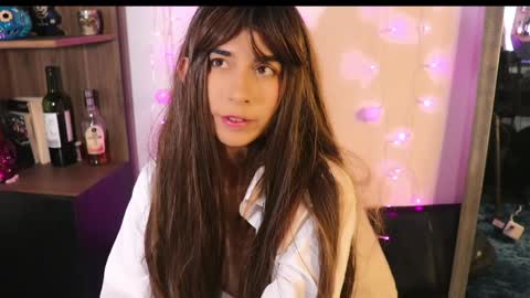 Snapshot of _lucy_white_ chatting on 12-09-24, 02:02 Lucy online show from 12-09-24, 02:02