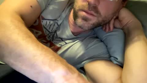 Snapshot of _lululeo_ chatting on 12-18-24, 03:47 _lululeo_ online show from 12-18-24, 03:47