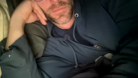 Snapshot of _lululeo_ chatting on 03-11-25, 12:33 _lululeo_ online show from 03-11-25, 12:33