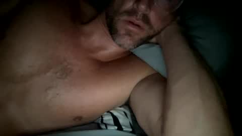 Snapshot of _lululeo_ chatting on 09-10-25, 04:01 _lululeo_ online show from 09-10-25, 04:01