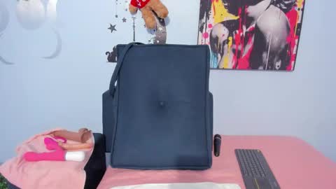  luna  sweet  online show from 09-16-25, 11:50