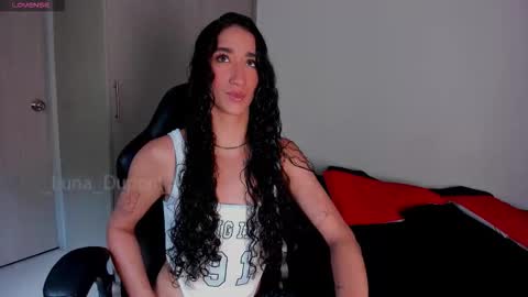 Snapshot of _luna_dupont_ chatting on 11-06-25, 08:10 Luna online show from 11-06-25, 08:10