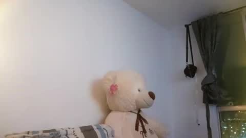 Snapshot of _lunaa__ chatting on 01-06-25, 12:16 _lunaa__ online show from 01-06-25, 12:16