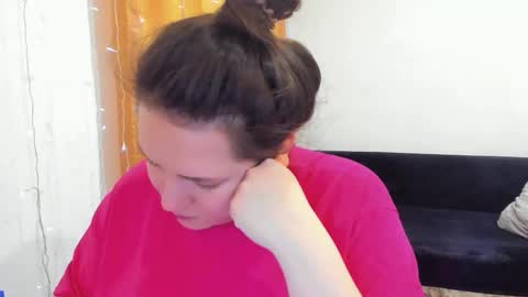 Snapshot of _madalexa_ chatting on 03-08-26, 03:05 Alexa online show from 03-08-26, 03:05