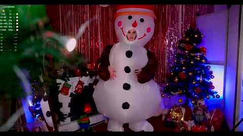 Snapshot of _madinameow_ chatting on 12-27-24, 05:31 Madina- Mads online show from 12-27-24, 05:31