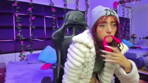 maleja online show from 09-20-25, 02:34