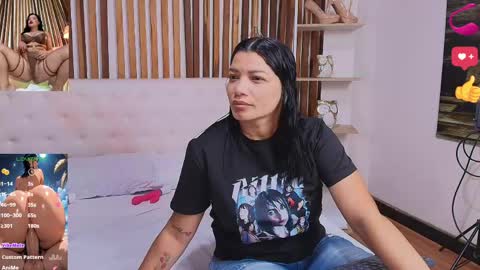 Snapshot of _malikaa_ chatting on 04-26-26, 01:20 malka online show from 04-26-26, 01:20