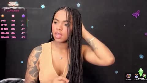 Snapshot of _marcela_22 chatting on 12-14-25, 09:19 MARCELA online show from 12-14-25, 09:19