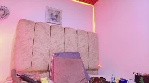Snapshot of _marcela__ chatting on 04-30-26, 11:16 _marcela__ online show from 04-30-26, 11:16