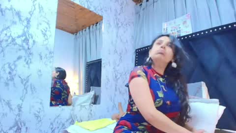Snapshot of _marcela__ chatting on 06-03-26, 11:24 _marcela__ online show from 06-03-26, 11:24