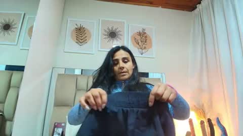 Snapshot of _marcela__ chatting on 07-18-26, 11:47 _marcela__ online show from 07-18-26, 11:47