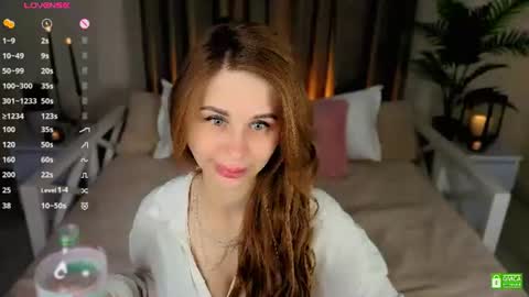 Eva  online show from 07-17-26, 09:30