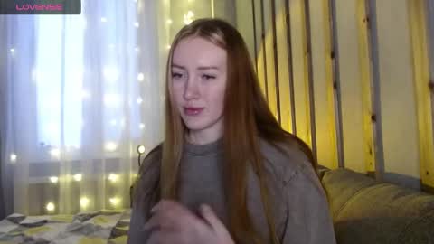 Snapshot of _marianne_ chatting on 12-26-24, 07:03 online show from 12-26-24, 07:03