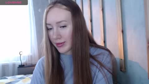 Snapshot of _marianne_ chatting on 02-21-25, 07:12 online show from 02-21-25, 07:12