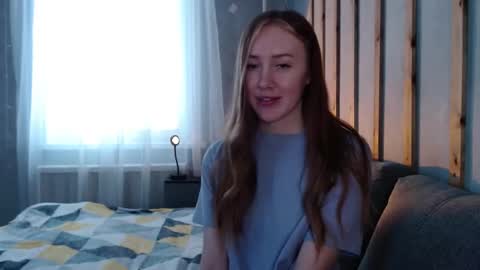 Snapshot of _marianne_ chatting on 02-28-25, 06:21 online show from 02-28-25, 06:21