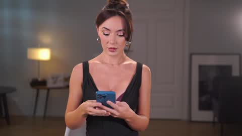 Snapshot of _mariarty_ chatting on 01-16-25, 09:40 Marie -   -25 discount online show from 01-16-25, 09:40