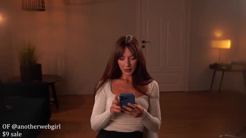 Snapshot of _mariarty_ chatting on 10-12-25, 05:45 Marie -   -25 discount online show from 10-12-25, 05:45