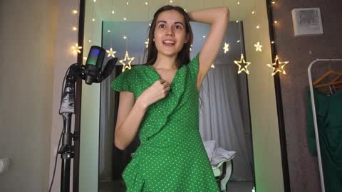  Gwen  online show from 12-07-24, 10:06