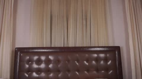  Gwen  online show from 12-14-24, 12:01