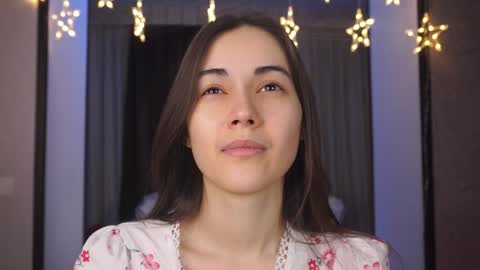  Gwen  online show from 12-22-24, 08:25