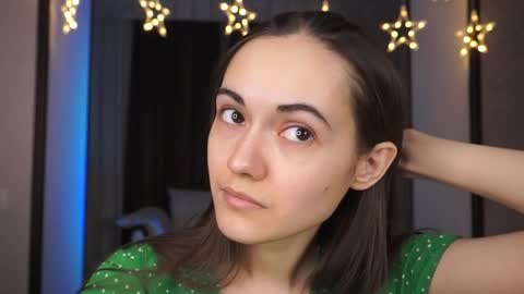  Gwen  online show from 01-11-25, 08:43