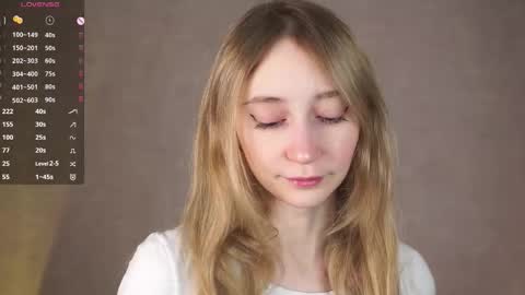  Gwen  online show from 10-03-25, 03:36