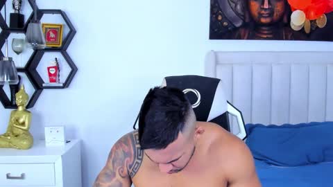 Snapshot of _matthew_santos_ chatting on 11-29-25, 10:24 _matthew_santos_ online show from 11-29-25, 10:24