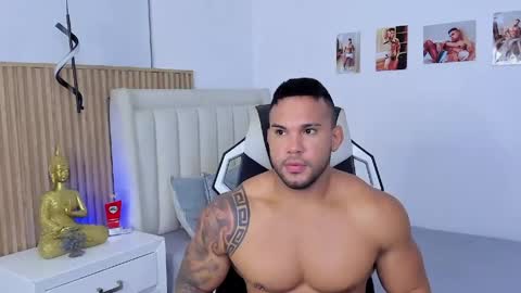 _matthew_santos_ online show from 04-21-26, 03:02