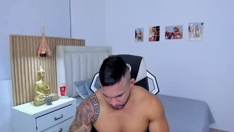 _matthew_santos_ online show from 04-22-26, 01:08