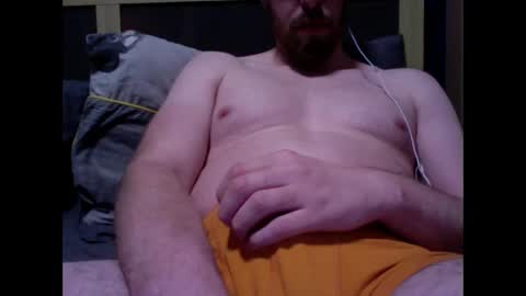 Snapshot of _maverick1985_ chatting on 02-21-25, 11:43 _maverick1985_ online show from 02-21-25, 11:43