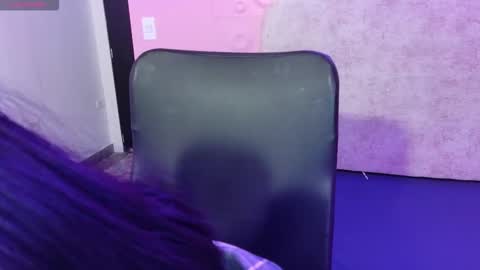 Mavis  online show from 10-14-25, 07:58