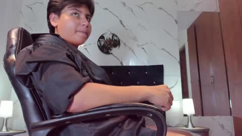 _maximo_1 online show from 05-06-26, 02:55