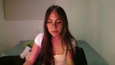 max and abby online show from 04-10-26, 02:17