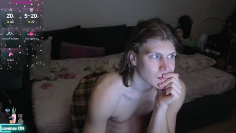  Medaed20  online show from 02-08-25, 04:14