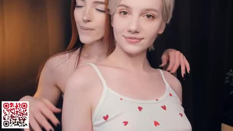 Elva and Kate  online show from 04-24-26, 07:44