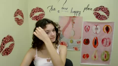 Susie online show from 12-10-24, 01:54