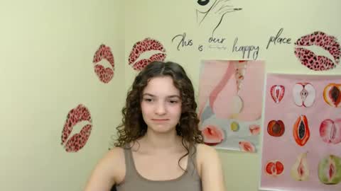 Susie online show from 12-14-24, 01:16