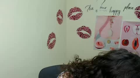 Susie online show from 02-04-25, 04:29