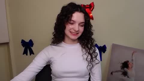 Susie online show from 03-05-25, 05:08