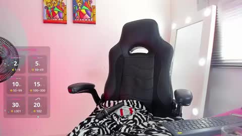 Juli online show from 12-18-24, 03:33