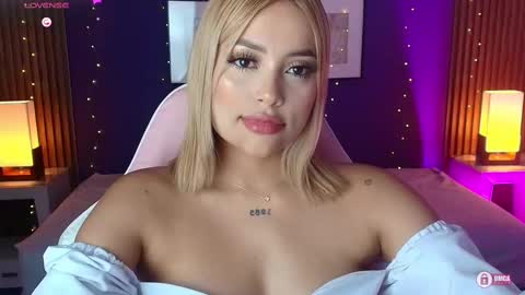 Snapshot of _meliblue chatting on 09-30-25, 08:25 Meli online show from 09-30-25, 08:25