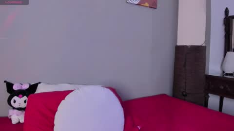 Snapshot of _melodyblossom_ chatting on 10-02-25, 09:44 _melodyblossom_ online show from 10-02-25, 09:44