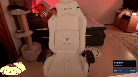 Snapshot of _meowmiko__ chatting on 02-09-25, 10:11 miko3 online show from 02-09-25, 10:11