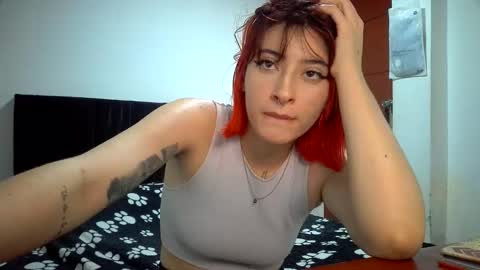 Snapshot of _mia_foster1 chatting on 06-07-26, 02:05 Mia-foster online show from 06-07-26, 02:05