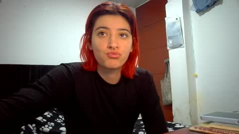 Snapshot of _mia_foster1 chatting on 06-13-26, 06:50 Mia-foster online show from 06-13-26, 06:50