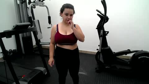  Mia  online show from 04-01-26, 12:50