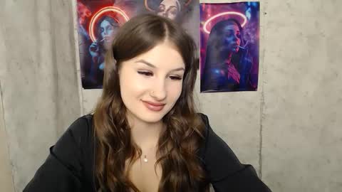 Mia online show from 09-11-25, 01:55