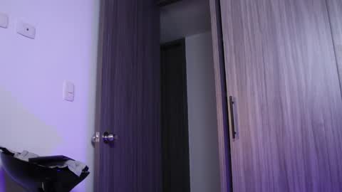 Snapshot of _mikestone chatting on 11-28-25, 10:51 soy mike online show from 11-28-25, 10:51