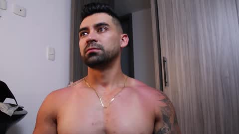 Snapshot of _mikestone chatting on 12-01-25, 10:48 soy mike online show from 12-01-25, 10:48